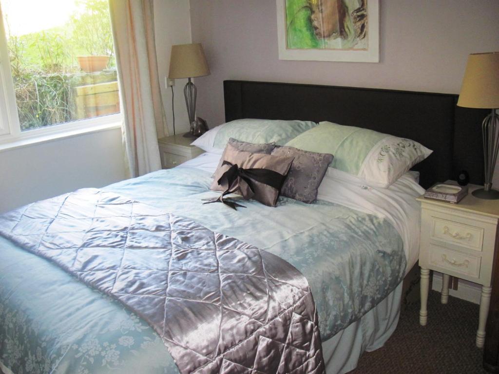 Bed and Breakfast Shrubdown Freshford Номер фото